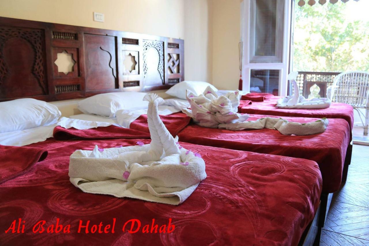 Ali Baba Hotel Dahab Esterno foto